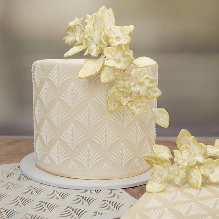 Three Simple Stunning Cake Decorating Techniques | Domino Sugar